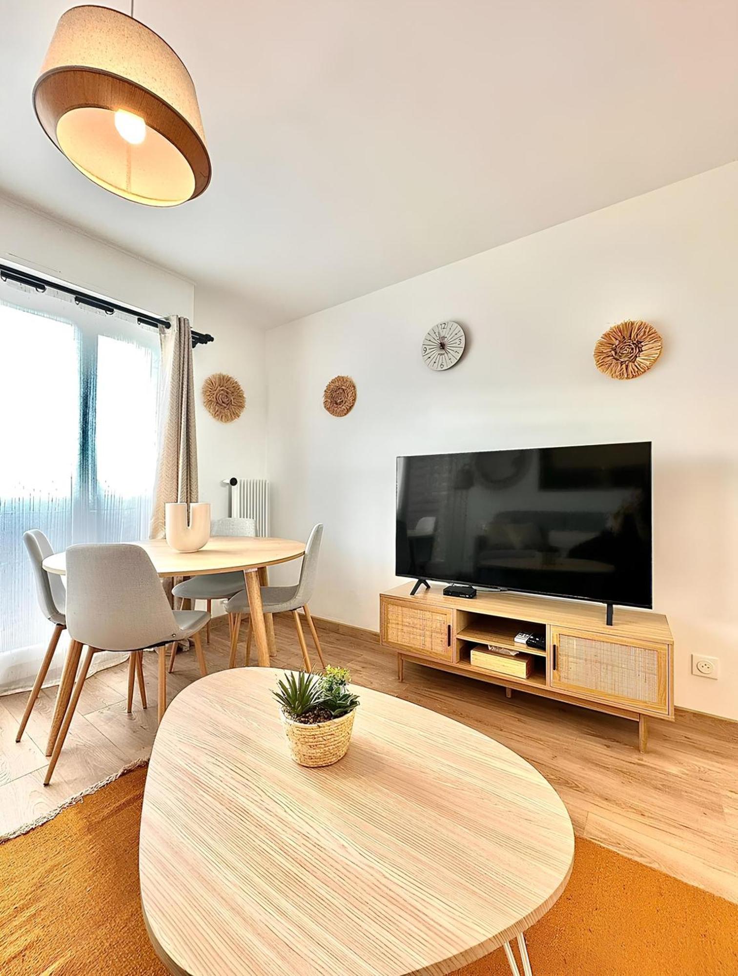 Magnifique Appartement En Face Du Stade Velodrome Marsella Exterior foto